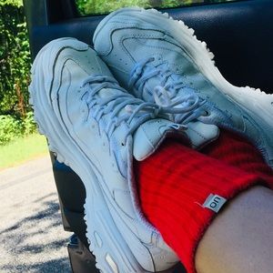 Skechers D -Lite Sneakers